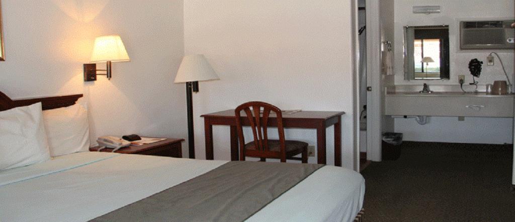 San Jose Lodge Бисби Номер фото